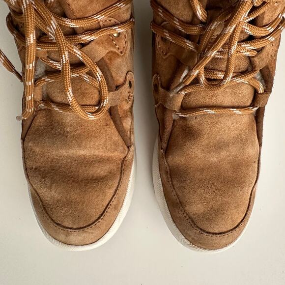 Au & Mu Australian Shearling Lined Lace Up Winter Chukka Boots size 7 - Picture 4 of 8